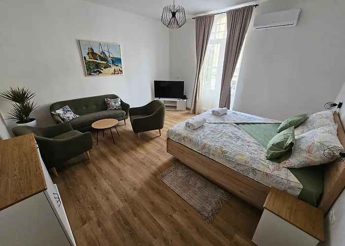 No8 Apartment